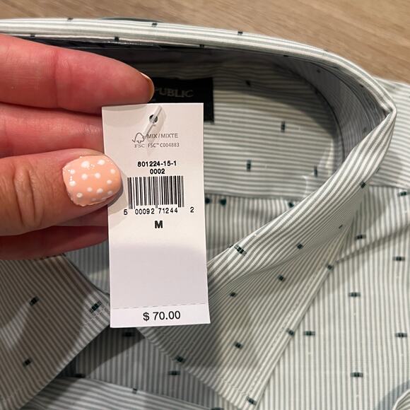 BANANA REPUBLIC Men's Athletic-Fit Dress Shirt Size M - Picture 7 of 9